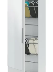 Cod.art. MK-007864A SCARPIERA ALTA CON SPECCHIO Scarpiera 6 ripiani. Anta con specchio esterno. Cm. 180H x 50L x 22P Colore: bianco